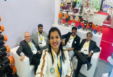 This zooms-in really well and smooth